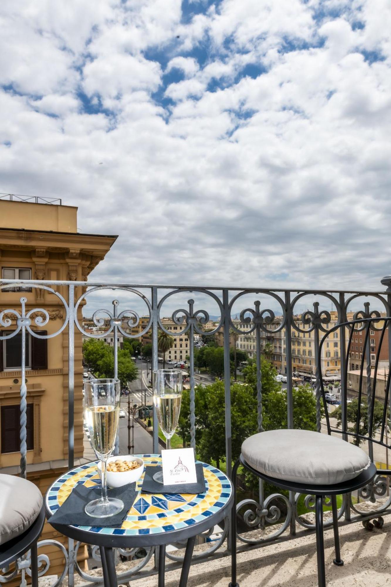 St Peter Twelve Bed & Breakfast Roma Ngoại thất bức ảnh